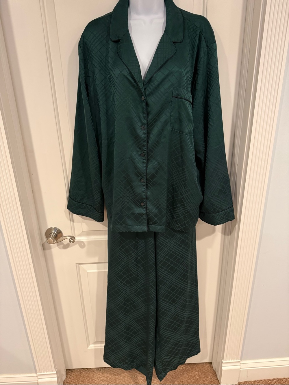 Victoria's Secret satin long pajama set in emerald green plaid/check pattern